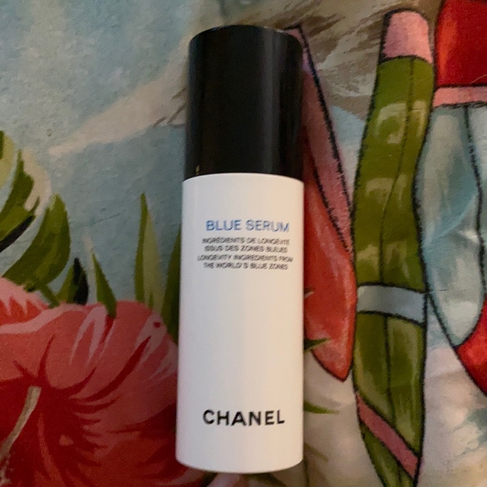 CHANEL blue serum new never used